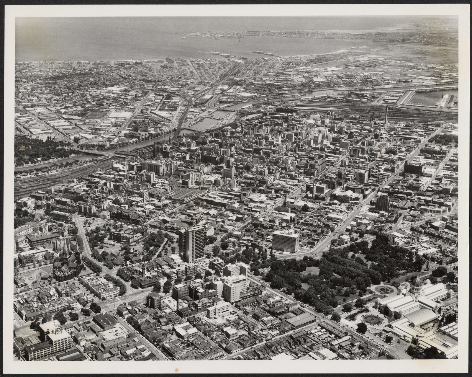 1 Nicholson ICI House View of Melbourne after 1958