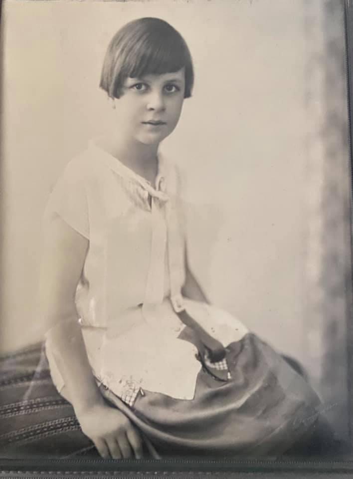pauline sims 02
