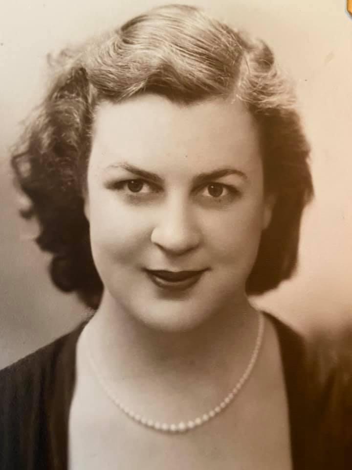 pauline sims 04